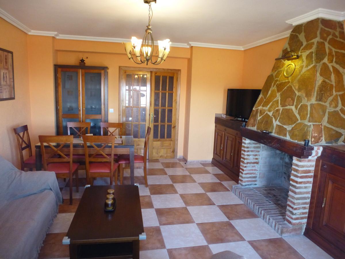 Casa Limas Guest House ลาอิรูลา ภายนอก รูปภาพ